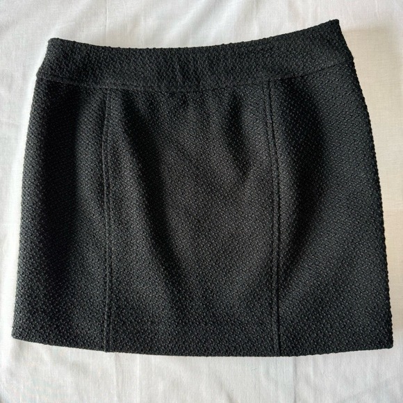 Banana Republic Black Textured Mini Skirt - Picture 13 of 15